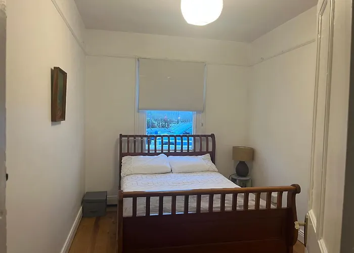 Sonas, The Wood, Dingle, County Kerry * Dingle