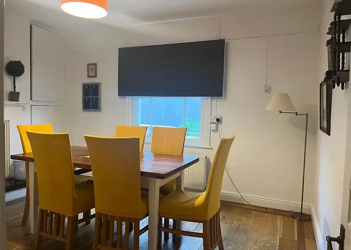 Tatil Evi Sonas, The Wood, Dingle, County Kerry *